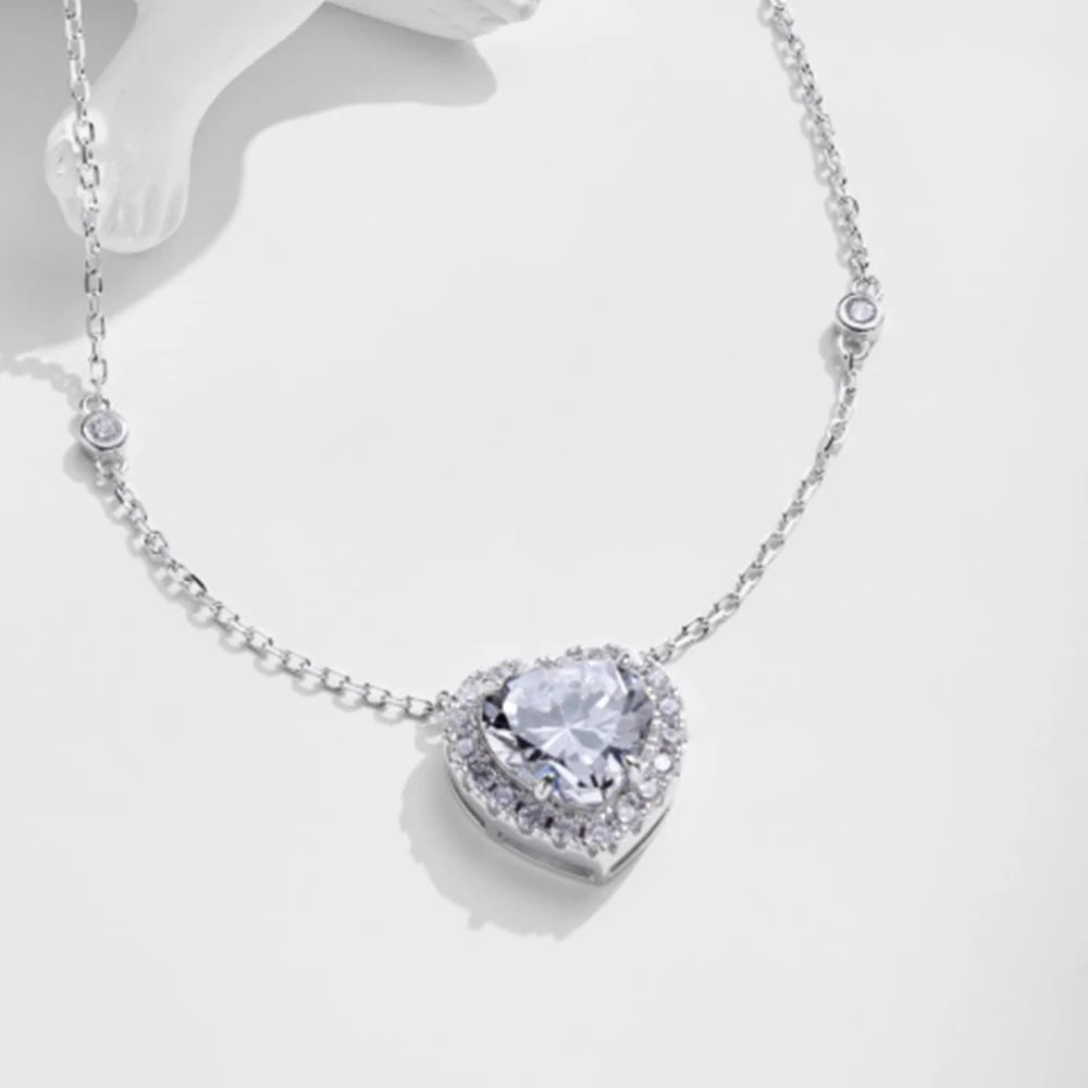 Navori Heart Pendant Necklace — Sparkling CZ That Speaks Without Words