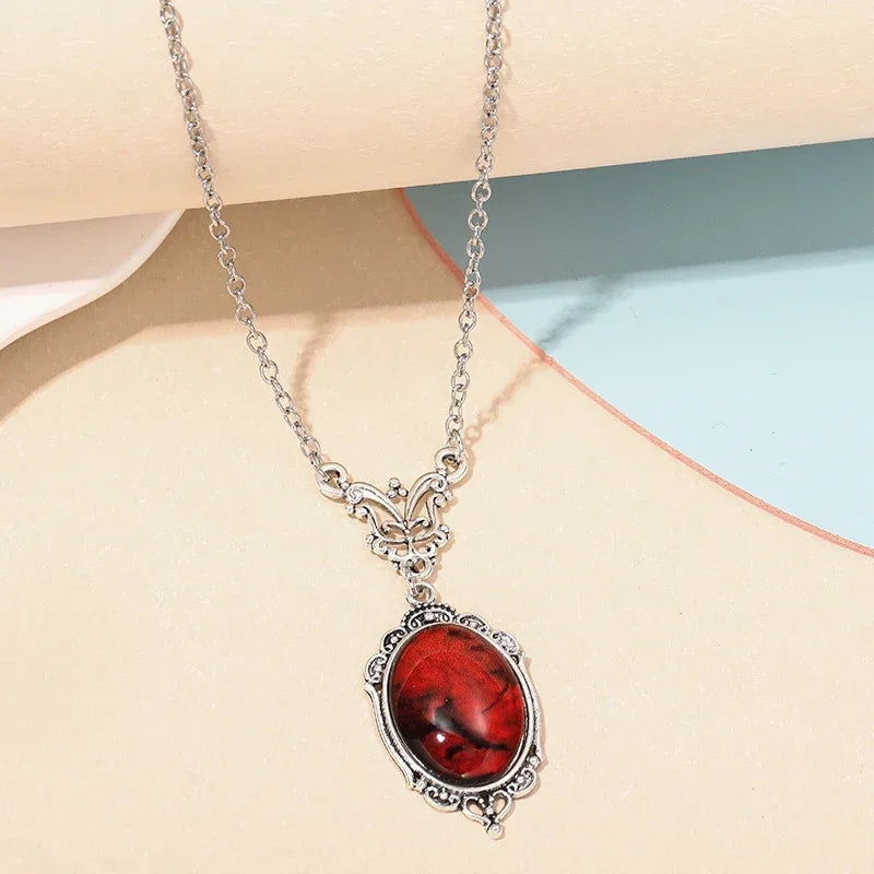 Navori Gothic Choker Necklace — Dark Romance for the Fearless